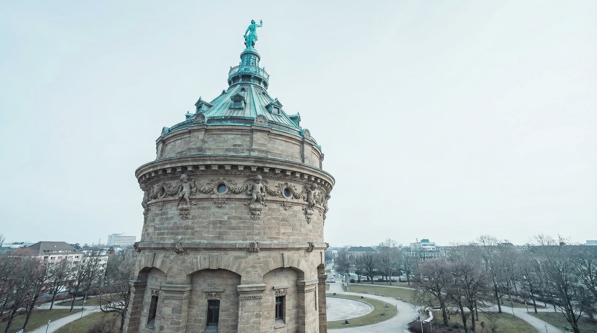 Mannheim — KI-Agentur